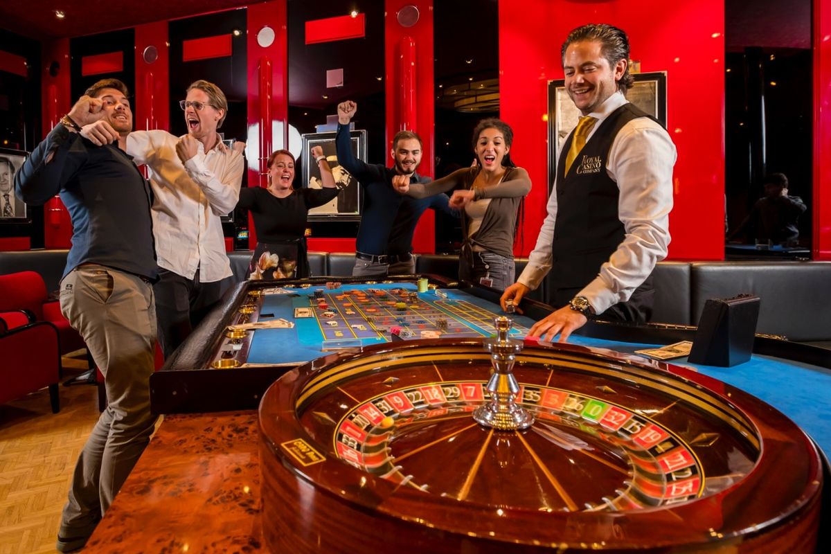 Piggy Blast Slots Welcome Bonus